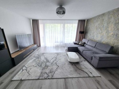 Möblierte 4-Zimmer-Wohnung inkl. Einbauküche in Steinbach