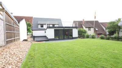 4 Zimmer OG Gartenwohnung im kernsanierten 3-Fam.haus in zentraler und ruhiger Lage von Dettenhausen