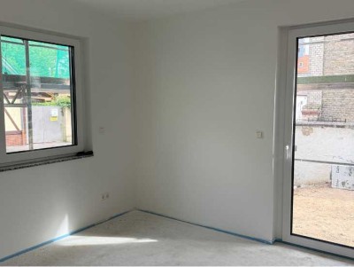 � Erstbezug: Hochwertige 2-Zimmer-Neubauwohnung mit Einbauküche und Garten in Mannheim-Käfertal