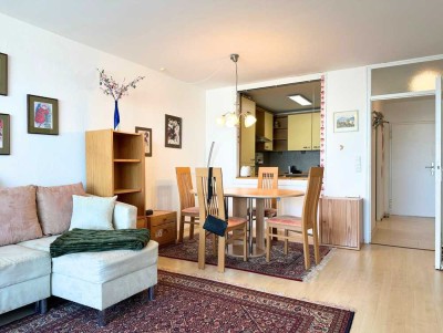 ENTSPANNT WOHNEN: Stilvolle 2-Zi.-Wohnung mit Balkon, Sauna & Schwimmbad in Neu-Isenburg