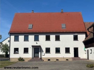 MEHRGENERATIONENHAUS MIT VIEL GARTEN ZU VERMIETEN - RUHIGE LAGE