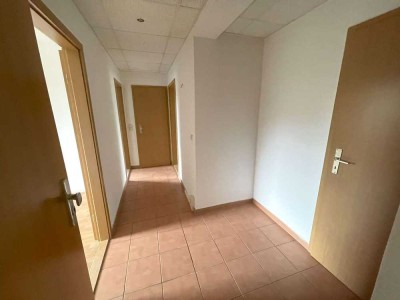 Helle Neubauwohnung in grüner und ruhiger Lage-Einbauküche möglich