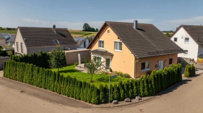 Betriebsurlaub vom 09.08. - 24.08.2025! „Einziehen & Wohlfühlen – Modernes Einfamilienhaus im Wohnge