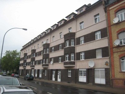 Einziehen und wohlfühlen  2-Zimmer Wohnung im Herzen von Frankfurt-Höchst