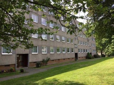 Nette Nachbarn gesucht: günstige 3-Zimmer-Wohnung mit Balkon