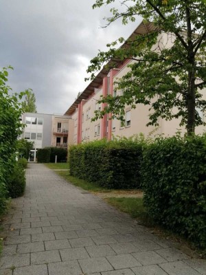 2-Zimmer Wohnung mit Balkon im Zentrum