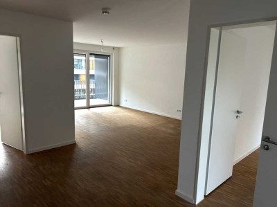 Modern gefliestes Tageslichtbad, Balkon uvm. Ideal für Pärchen