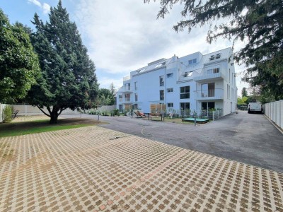 Moderner Wohngenuss mit 2 Terrassen - RUHELAGE TRIFFT WOHNGENUSS – Stilvolle Ausstattung – Wohnen im Grünen
