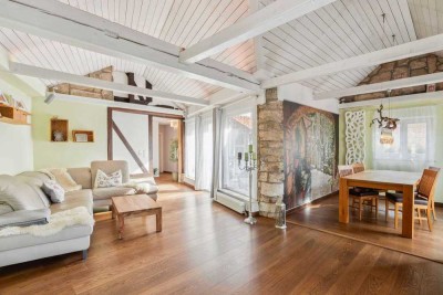 Luxuriös ausgestattetes Fachwerkhaus mit Gartenoase und Spa-Bereich in Königslutter