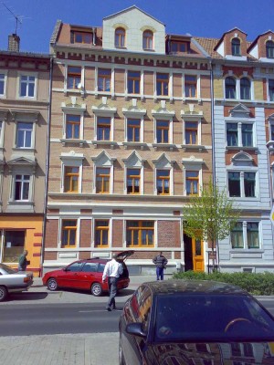 4 Zimmer Wohnung mit Balkon