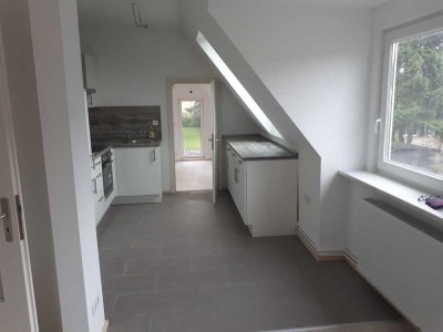 Modernisierte 2,5-Zimmer-Dachgeschosswohnung in Steinburg