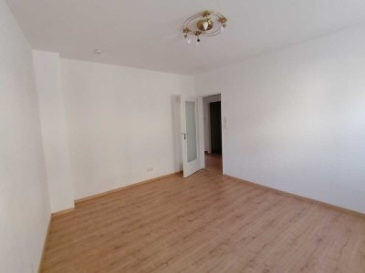 Gemütliche 2-Zimmer Wohnung in Wü-Heidingsfeld zu vermieten