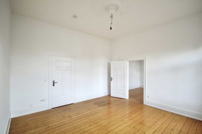 *MK IMMOBILIEN* Sanierte 3-Zimmer-Altbauwohnung im Herzen Wiesbadens!