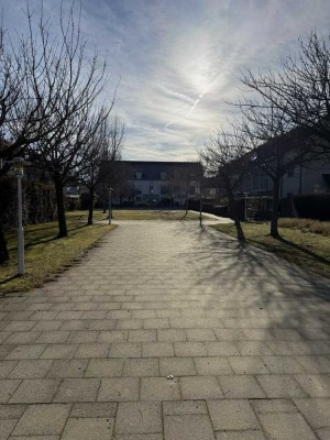 Sonniges Reiheneckhaus - Erstbezug nach Komplettrenovierung, ideales Familienhaus