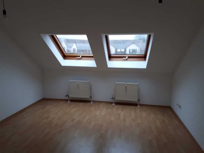Schöne helle 1-Zimmer Wohnung in ruhiger Wohngegend