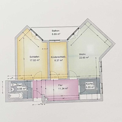 Sanierte Wohnung mit drei Zimmern und Balkon in Stadtbergen