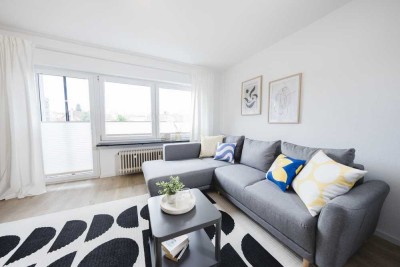 Moderne, helle 3,5-Zi Whg mit Balkon, EBK, Garage, Garten, e-Lader