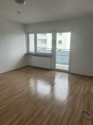 Attraktive 1-Zimmer-Wohnung mit Balkon und EBK in Albstadt