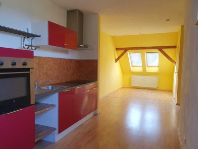 Individuelles 1-Raum-Apartment mit Gartennutzung und Garage in der Bautzener Altstadt