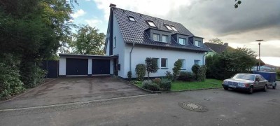 Traumwohnung mit Weitblick in ruhiger zentraler Lage mit Kamin und großem Balkon
