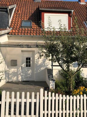 Charmantes Reihenmittelhaus für die kleine Familie in schöner Lage von Groß Buchholz