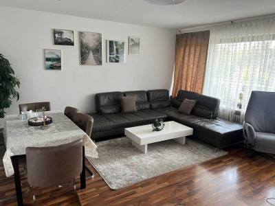 Zentral gelegene 3 Zimmer Wohnung mit Balkon