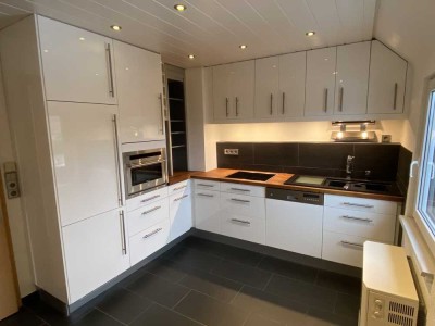 Attraktive 2-Zimmer-Wohnung mit Einbauküche in Schorndorf-Oberberken