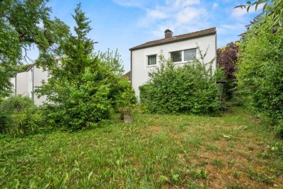 Freistehendes EFH mit Entwicklungspotenzial auf großem Grundstück in ruhiger Lage Böfingens