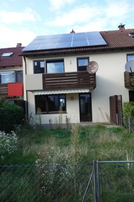 Neumarkt, Lährer Weg 108 - Reihenmittelhaus mit Garage