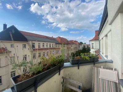 * TOP gepflegte DG-Wohnung * Maisonette * 3 Zimmer * Balkon * vermietet *