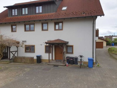 Ansprechende 6-Zimmer-Wohnung mit Balkon und Einbauküche in Sauldorf