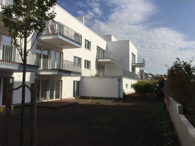 Schöne, geräumige vier Zimmer Wohnung in Darmstadt, Darmstadt-Ost