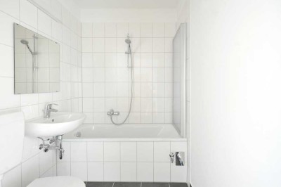 3 Zimmer in der 4. Etage ab November