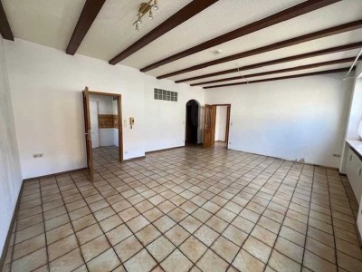 Große EG-Wohnung (2 ZKB WC) in Busenberg