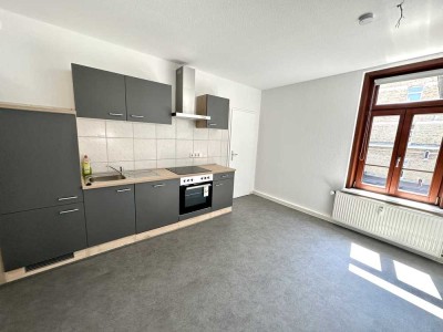 Schöne 4 Zi.-Whg. in BS, citynah, neue EBK, PKW-Stellplatz