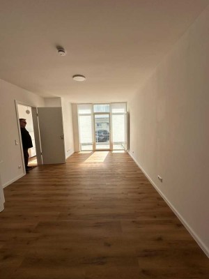 1 Zimmerwohnung mit Terrasse zu vermieten