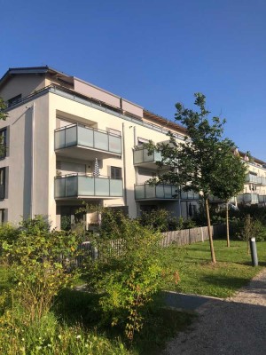 Neuwertige 3-Raum-Wohnung in zentraler Lage mit West-Balkon und EBK