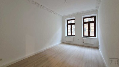 NEU sanierte 2,5 Zimmer-Wohnung in Volkmarsdorf