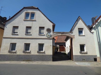 Charmantes Wohnen mit Potential