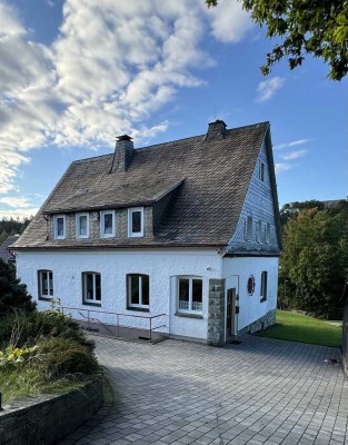 Mehrfamilienhaus in Top-Lage von Winterberg-Stadt