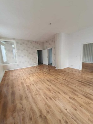 Kapitalanlage mit Charme: 2-Zimmer-Wohnung in Denkmalhaus von 1895 in Wuppertal-Oberbarmen