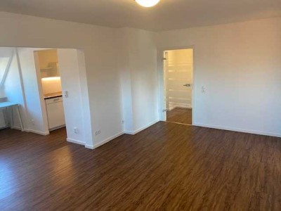 Schöne 2,5 Dachwohnung in Bergheim