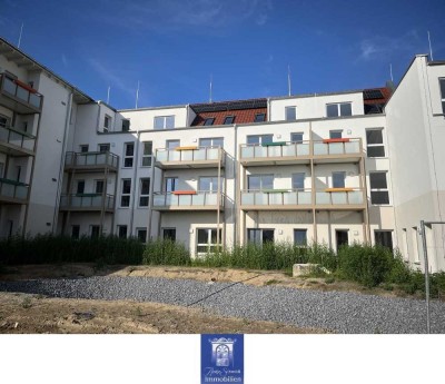 Liebevoll und modern sanierte Wohnung im Erstbezug! Fußbodenheizung, Balkon, Lift!