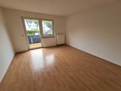 Sehr schöne Wohnung in Essen-Kupferdreh! 3,5 Raum mit Balkon!