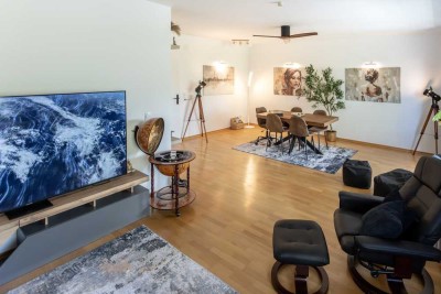 Luxuriöse, vollmöblierte 2-Zimmer-Wohnung mit Balkon und hauseigenen Garagenplatz in Bonn-Beuel