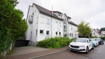 Gemütliche 2-Zimmer-Dachgeschosswohnung mit Balkon in Schwäbisch Hall