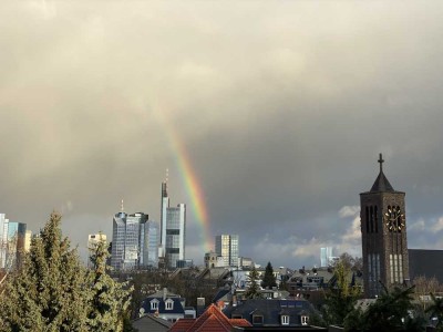 Skylineblick im Reihenhaus, Nell-Breuning-Str.  in Frankfurt Sachsenhausen-Nord