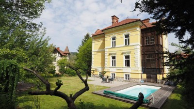 8600 Bruck an der Mur: Traumhafte Gründerzeit-Villa mit schönem Garten und beheizbaren Pool