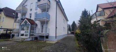 Bezugsfreie, große 3 Zimmer-Souterrain-Wohnung, Einbauküche, auch als stilles Teilgewerbe geeignet