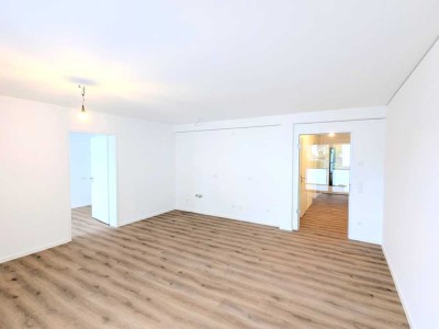 Erstbezug: Moderne 3-Zimmer Wohnung mit Balkon und Stellplatz